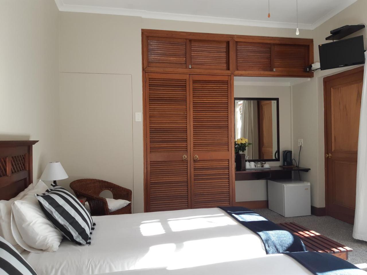 Be My Guest Lodge โบลแบร์กสตรานด์ ภายนอก รูปภาพ